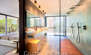 Designer villa with cutting-edge architecture for sale located in a green area of Sotogrande, Costa del Sol 62883 
