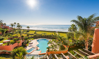 Spacious, luxury penthouse for sale with 4 bedrooms and sea views in a beach complex in East Marbella 62851 