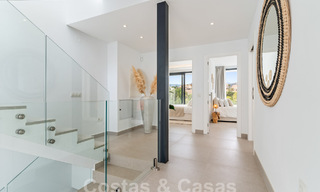 Move-in ready, modern luxury villa for sale in a gated golf resort, New Golden Mile, Marbella - Estepona 62906 