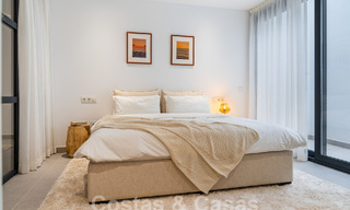 Move-in ready, modern luxury villa for sale in a gated golf resort, New Golden Mile, Marbella - Estepona 62918 