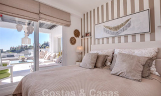 Modern apartment with spacious terrace for sale with sea views and close to golf courses in gated community in La Quinta, Marbella - Benahavis 62970 