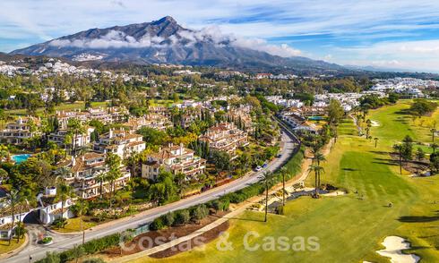Spacious, luxury 4-bedroom penthouse for sale in frontline golf complex in Nueva Andalucia, Marbella 63050