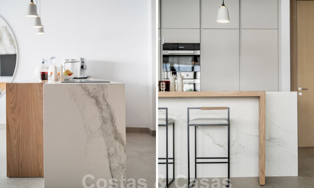 First-class, modern apartment for sale, with sea, golf and mountain views in Benahavis - Marbella 63131