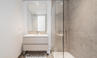 First-class, modern apartment for sale, with sea, golf and mountain views in Benahavis - Marbella 63141 