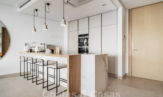 First-class, modern apartment for sale, with sea, golf and mountain views in Benahavis - Marbella 63151 