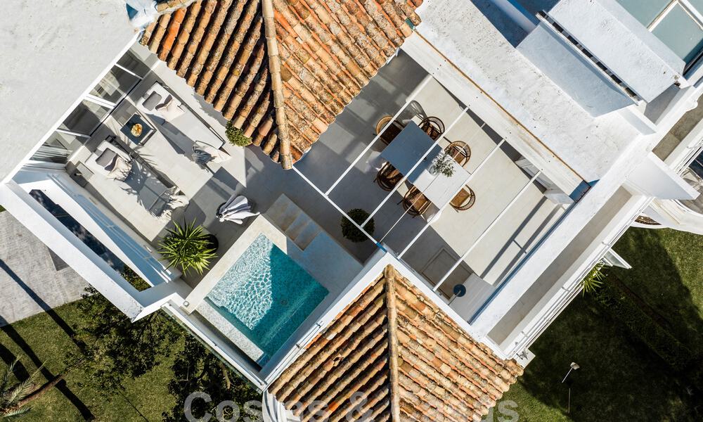 Luxurious duplex penthouse with contemporary interior for sale, frontline golf in Nueva Andalucia's golf valley, Marbella 63337