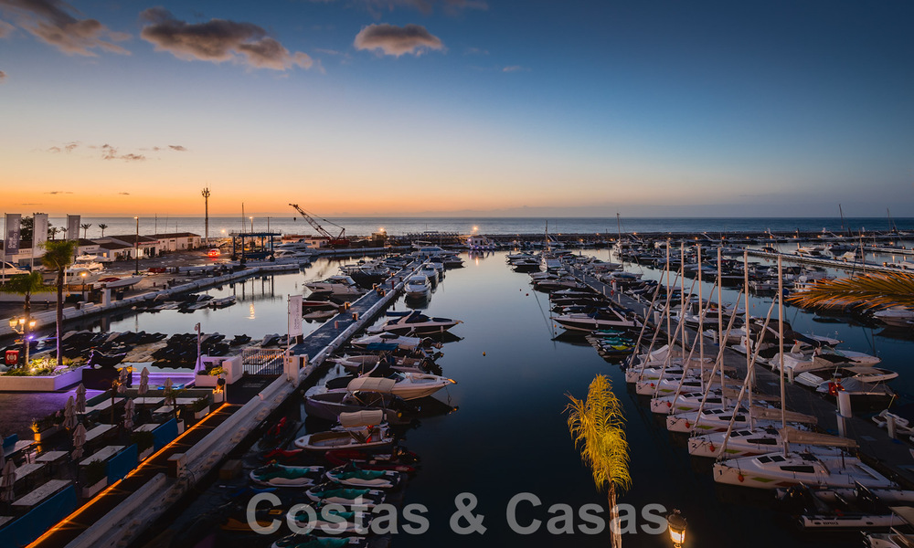 Modern refurbished penthouse for sale, front line in Puerto Banus' iconic marina, Marbella 63432