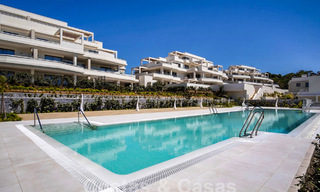 Modern garden apartment for sale with sea views in a luxury beach complex on the New Golden Mile, Marbella – Estepona 63395 
