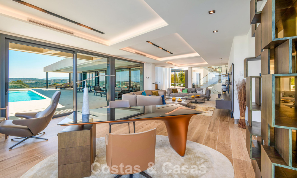 Stylish, modern luxury villa for sale with sea views in a preferred, gated community of Sotogrande, Costa del Sol 63494