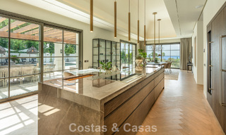 Spacious luxury mansion for sale with sea views and 5-star amenities on Marbella's Golden Mile 63642 