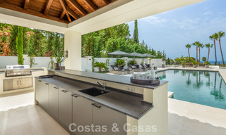 Spacious luxury mansion for sale with sea views and 5-star amenities on Marbella's Golden Mile 63650 