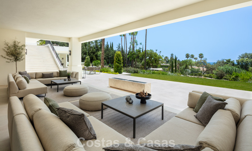 Spacious luxury mansion for sale with sea views and 5-star amenities on Marbella's Golden Mile 63680