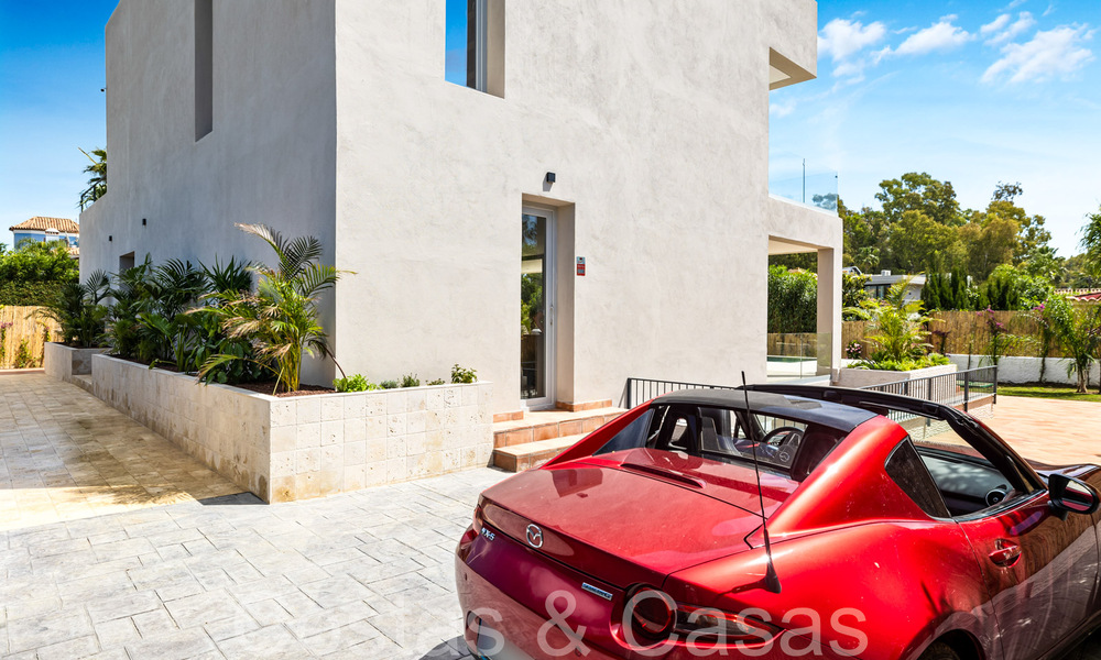 Ready to move in, new, modern villa for sale just steps from the beach and all amenities in San Pedro, Marbella 66987