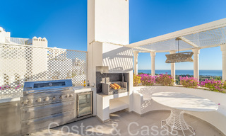 Exclusive penthouse with private pool and panoramic sea views for sale in Mediterranean complex on Marbella's Golden Mile 63899 