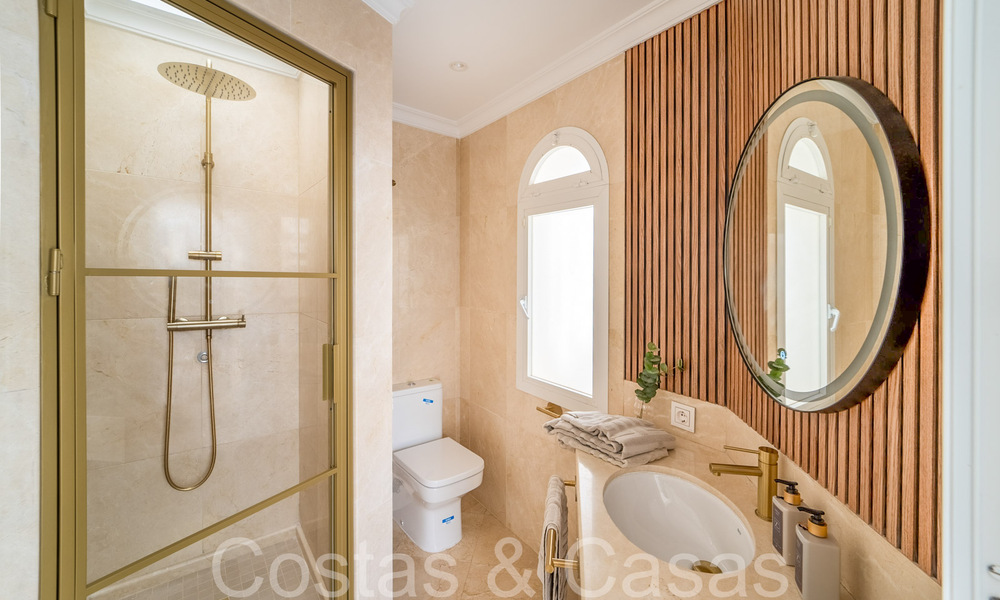 Exclusive penthouse with private pool and panoramic sea views for sale in Mediterranean complex on Marbella's Golden Mile 63929