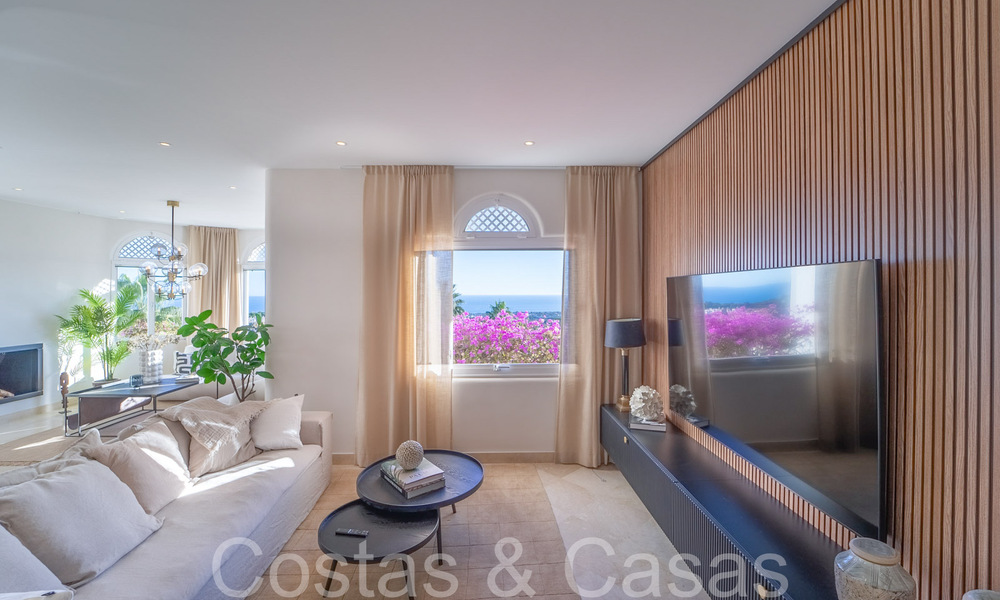 Exclusive penthouse with private pool and panoramic sea views for sale in Mediterranean complex on Marbella's Golden Mile 63940