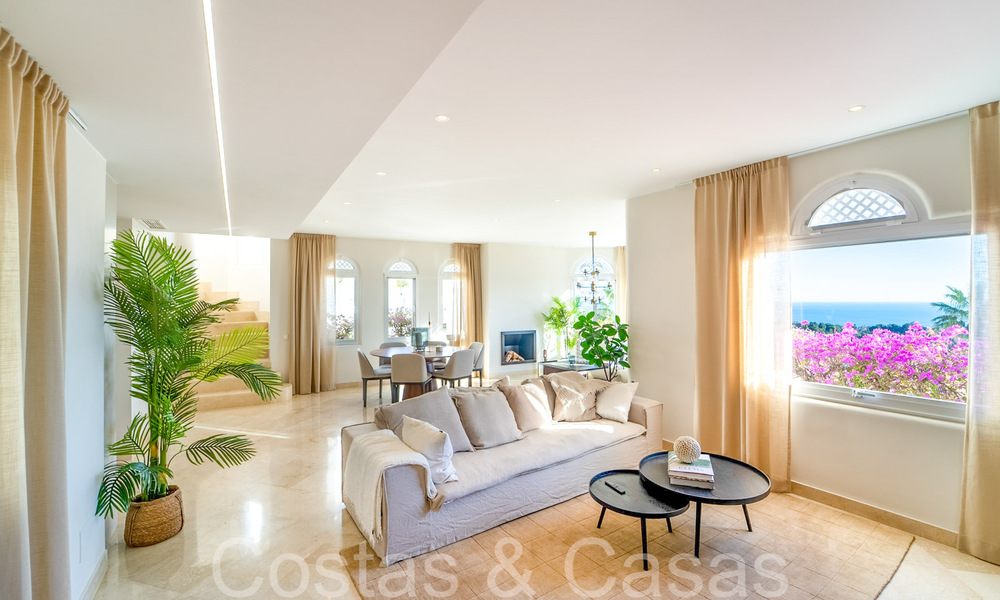 Exclusive penthouse with private pool and panoramic sea views for sale in Mediterranean complex on Marbella's Golden Mile 63941