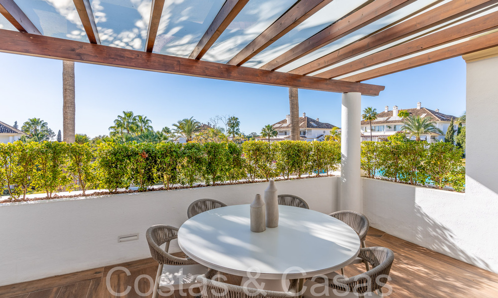 Luxury 3-bedroom apartment for sale in gated and secure sought-after complex on Marbella's Golden Mile 63973
