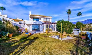 Mediterranean villa for sale on frontline beach near Estepona centre 64015 