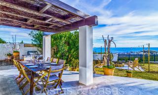 Mediterranean villa for sale on frontline beach near Estepona centre 64020 