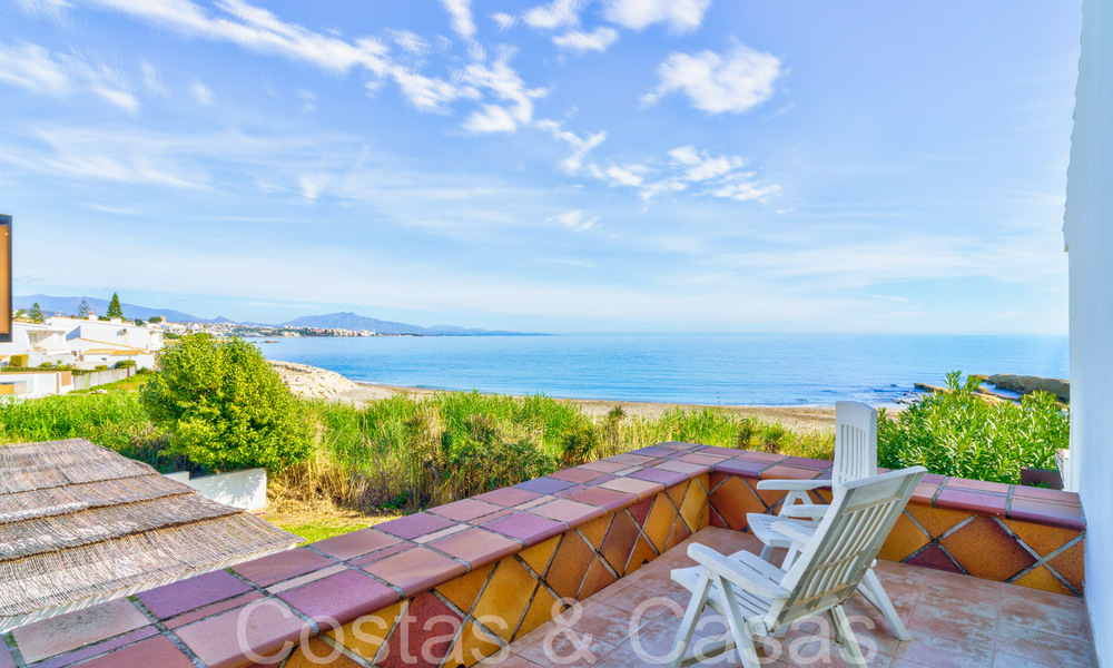 Mediterranean villa for sale on frontline beach near Estepona centre 64050