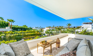 Superior luxury villa with modern architecture for sale a stone's throw from Nueva Andalucia's golf valley, Marbella 64211 