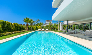 Superior luxury villa with modern architecture for sale a stone's throw from Nueva Andalucia's golf valley, Marbella 64217 