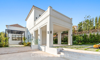 Move-in ready, luxury villa with modern-Mediterranean design for sale in popular golf area in Nueva Andalucia, Marbella 774508 