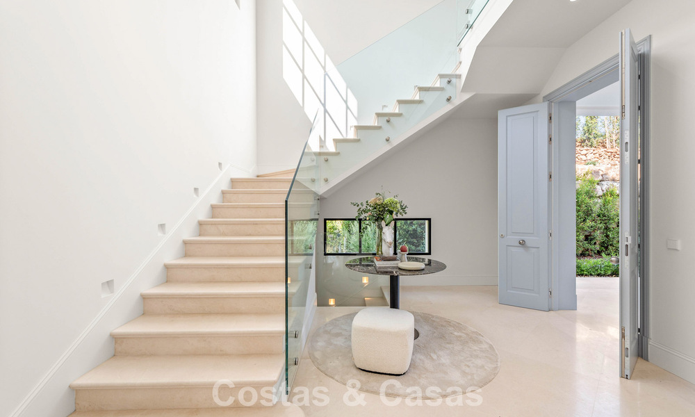 Move-in ready, luxury villa with modern-Mediterranean design for sale in popular golf area in Nueva Andalucia, Marbella 774511