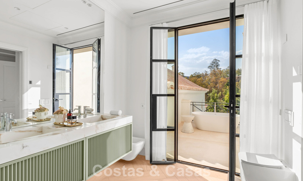 Move-in ready, luxury villa with modern-Mediterranean design for sale in popular golf area in Nueva Andalucia, Marbella 774528