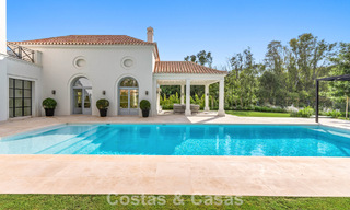 Move-in ready, luxury villa with modern-Mediterranean design for sale in popular golf area in Nueva Andalucia, Marbella 774532 