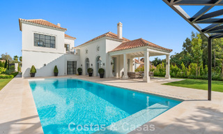 Move-in ready, luxury villa with modern-Mediterranean design for sale in popular golf area in Nueva Andalucia, Marbella 774533 