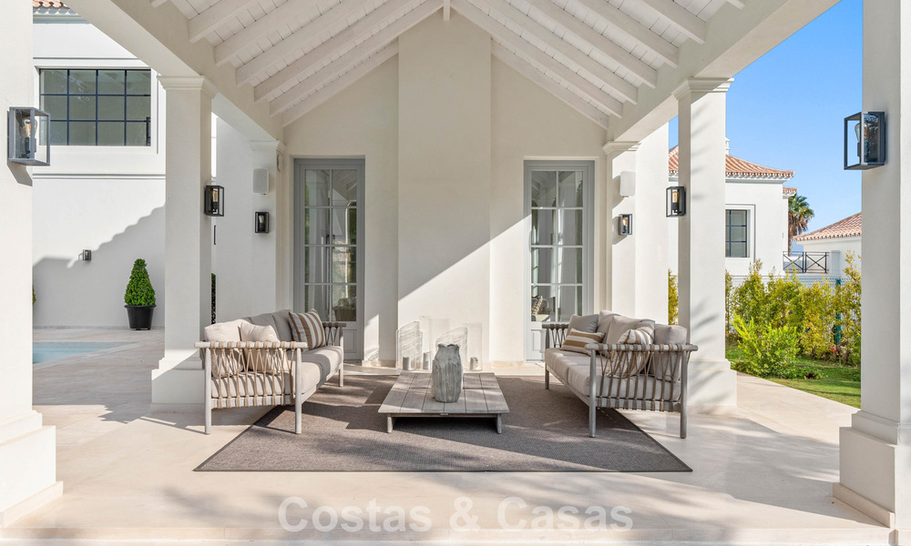 Move-in ready, luxury villa with modern-Mediterranean design for sale in popular golf area in Nueva Andalucia, Marbella 774536