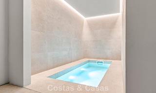 Move-in ready, luxury villa with modern-Mediterranean design for sale in popular golf area in Nueva Andalucia, Marbella 774544 