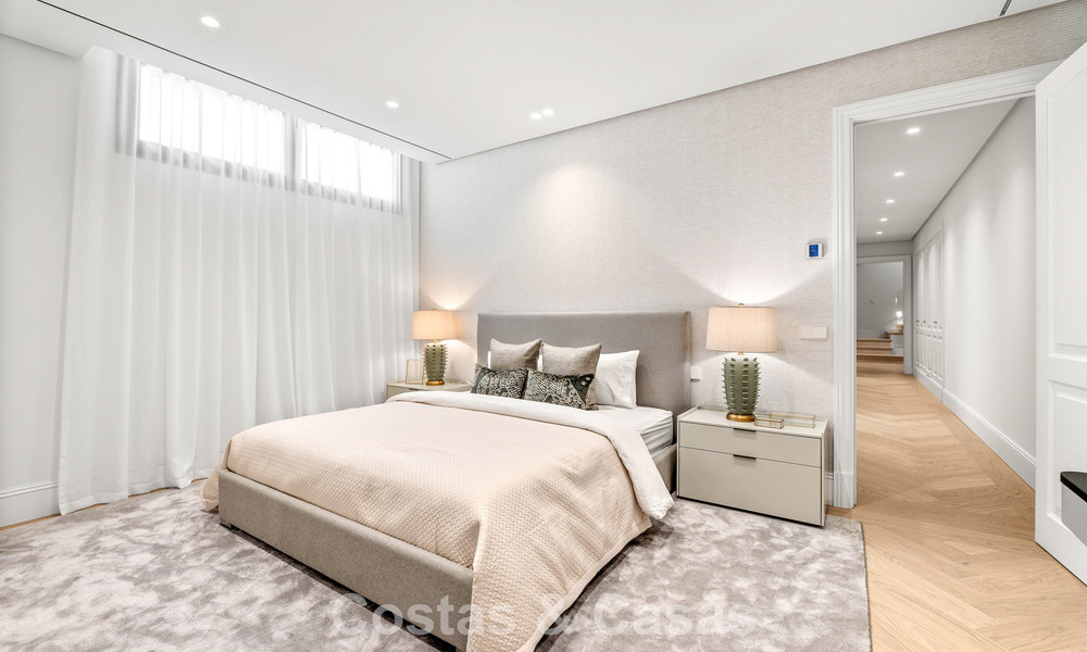 Move-in ready, luxury villa with modern-Mediterranean design for sale in popular golf area in Nueva Andalucia, Marbella 774550