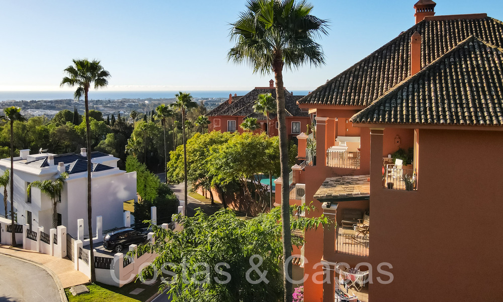 Ready to move in, spacious 3-bedroom penthouse for sale with magnificent sea views in Benahavis - Marbella 64291