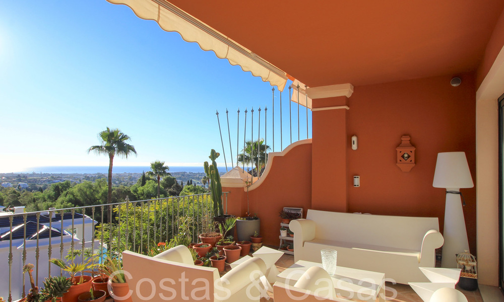 Ready to move in, spacious 3-bedroom penthouse for sale with magnificent sea views in Benahavis - Marbella 64293