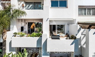 Charming apartment for sale with panoramic valley and sea views in Nueva Andalucia, Marbella 64599 