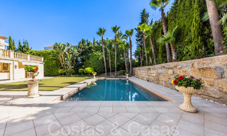 Traditional luxury villa with Andalusian charm for sale in Las Brisas in Nueva Andalucia's golf valley, Marbella 64163 