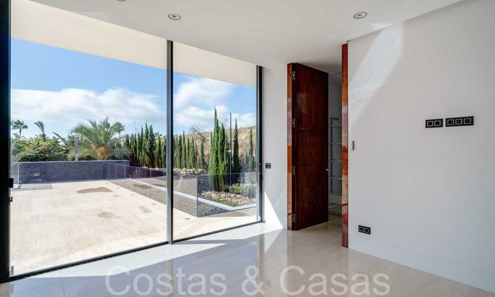 New luxury villa with advanced architectural style for sale in Nueva Andalucia's golf valley, Marbella 64536