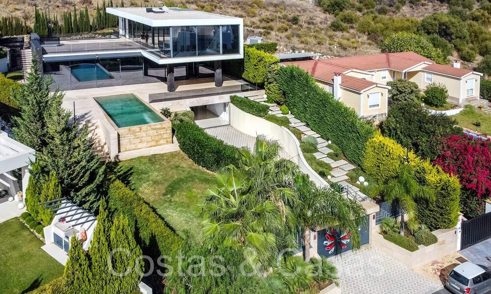 New luxury villa with advanced architectural style for sale in Nueva Andalucia's golf valley, Marbella 64559