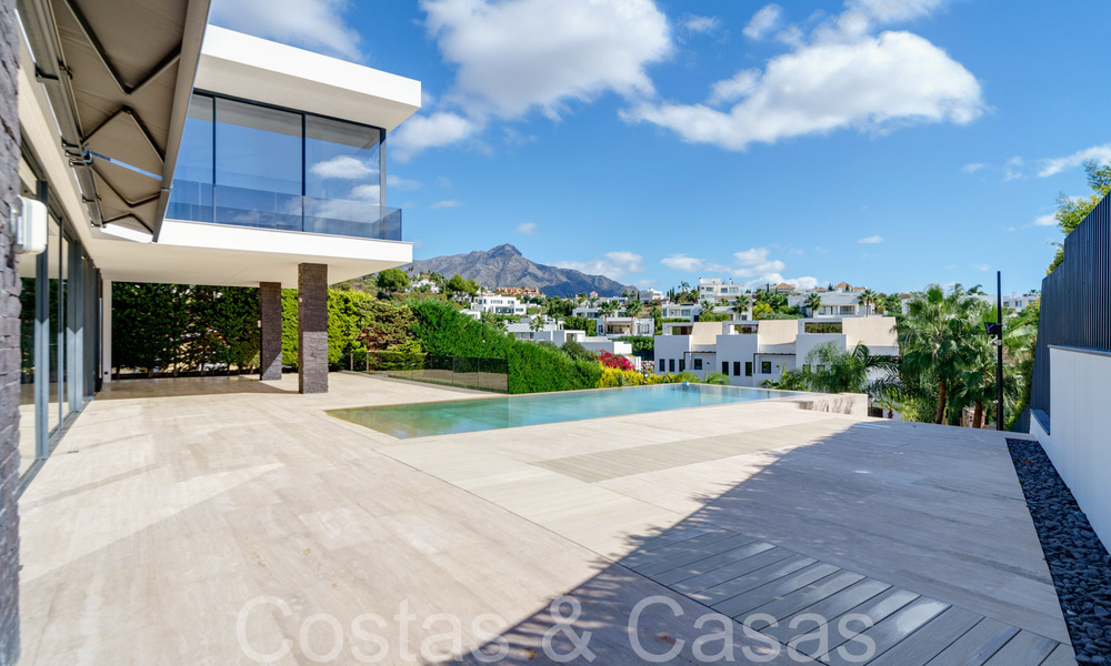 New luxury villa with advanced architectural style for sale in Nueva Andalucia's golf valley, Marbella 64566