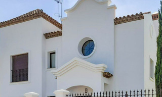 Spacious Spanish villas for sale in an idyllic golf setting in La Duquesa, Costa del Sol 64635 