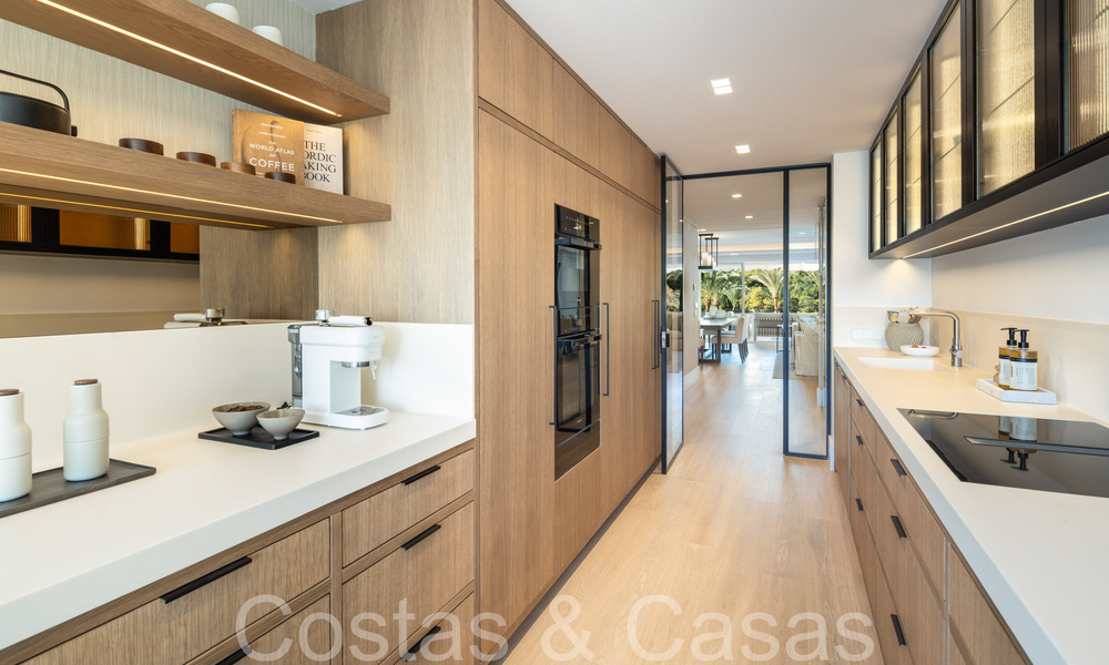 Contemporary furnished 3 bedroom apartment for sale in the centre of Marbella 65332