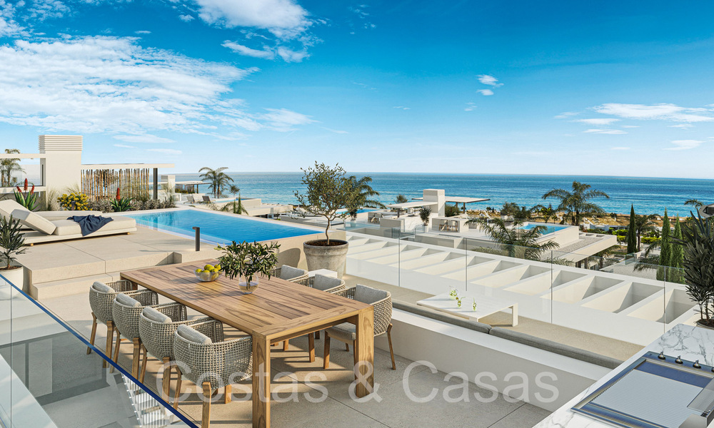 Prestigious new build apartments for sale directly on the golf course, with sea and golf views, East Marbella 64746