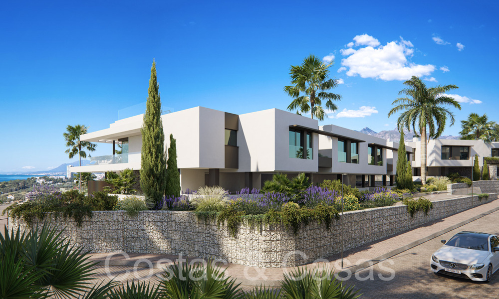New build luxury houses for sale in a first line golf complex in East Marbella 64758