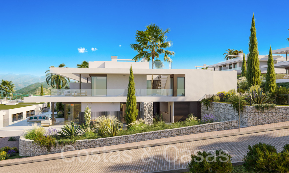 New build luxury houses for sale in a first line golf complex in East Marbella 64764