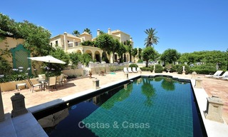 Villa - country estate for sale, Marbella - Estepona 913 