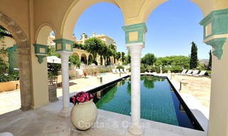 Villa - country estate for sale, Marbella - Estepona 914 