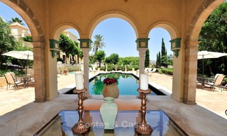 Villa - country estate for sale, Marbella - Estepona 918 